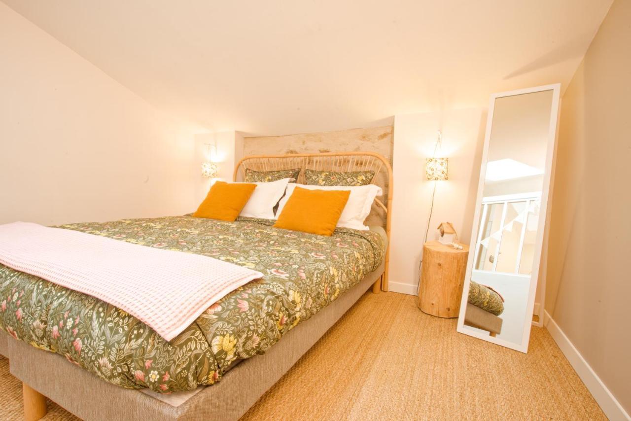 La Belle Lurette Bed & Breakfast Bressuire Eksteriør bilde